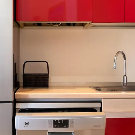 Apartment Welcome Riviera-residenza Il Glicine 5-posto Auto Privato Riservato-20metri Dal Mare-wifi Rapallo