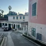 Daire Welcome Riviera-residenza Il Glicine 5-posto Auto Privato Riservato-20metri Dal Mare-wifi Rapallo